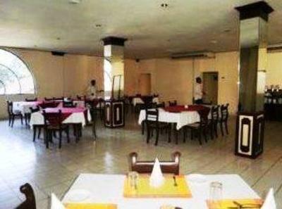 фото отеля Kandyan Reach Hotel Kurunegala