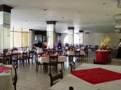 фото отеля Kandyan Reach Hotel Kurunegala