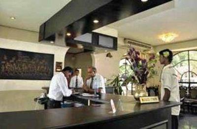 фото отеля Kandyan Reach Hotel Kurunegala