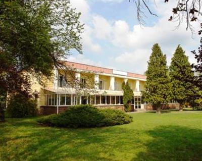фото отеля Like Hotel Vonyarc