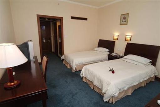 фото отеля Wutong Hotel