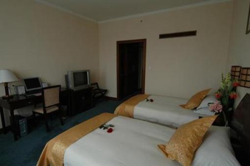 фото отеля Wutong Hotel
