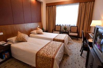 фото отеля Wutong Hotel