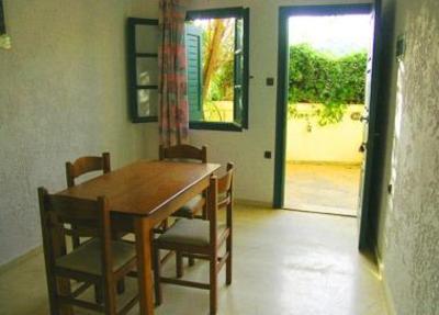 фото отеля Marianna Apartments Agia Pelagia
