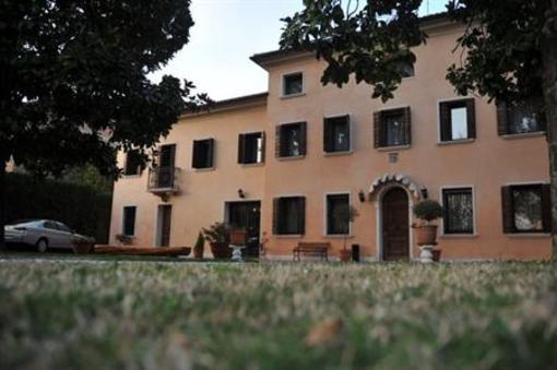 фото отеля Villa Angela Park Hotel Quarto d'Altino