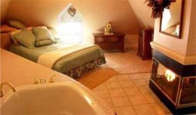 фото отеля Classic Rosewood Inn