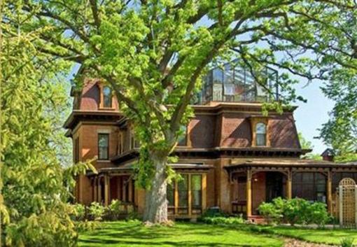 фото отеля Classic Rosewood Inn