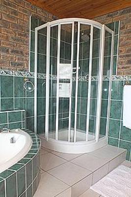 фото отеля White Shark Guest House