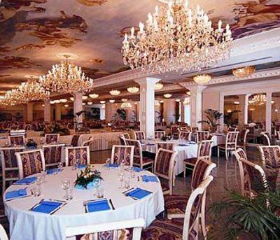 фото отеля Hotel Alexander Palace