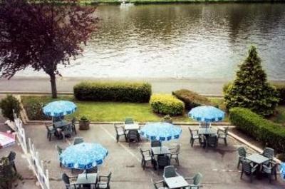 фото отеля Hotel Val Saint Hilaire