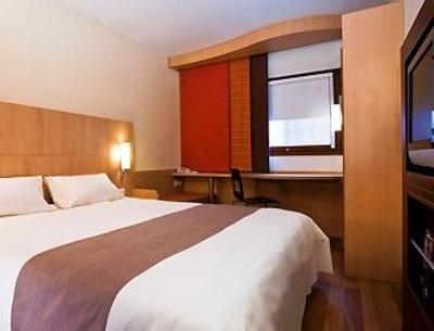 фото отеля Ibis Hotel Aulnay-sous-Bois