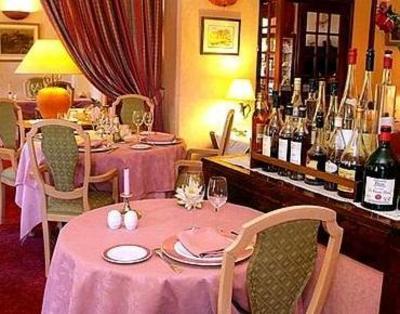 фото отеля La Chaum Yerres Hotel Chaumes-en-Brie