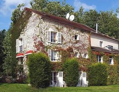 фото отеля La Chaum Yerres Hotel Chaumes-en-Brie