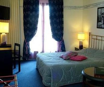 фото отеля La Chaum Yerres Hotel Chaumes-en-Brie