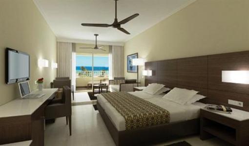 фото отеля Hotel Riu Green Park