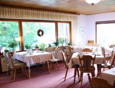 фото отеля Hotel Am Kurpark