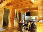 фото отеля Hakuba Bamboo Creek Log Cottage