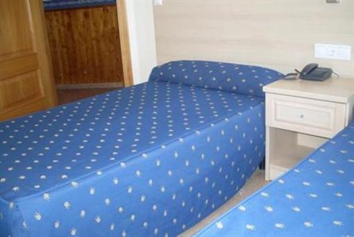 фото отеля Hotel Alboran