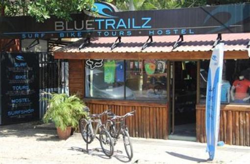 фото отеля Blue Trailz Hostel