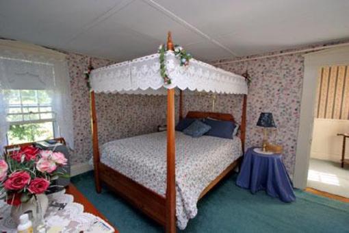 фото отеля Old Red Inn & Cottages North Conway