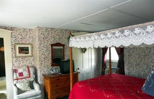 фото отеля Old Red Inn & Cottages North Conway