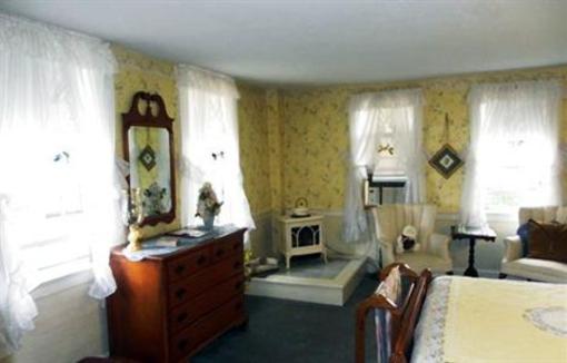 фото отеля Old Red Inn & Cottages North Conway