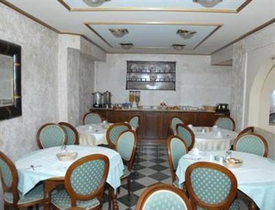 фото отеля Jolly Hotel