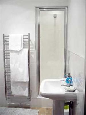 фото отеля Molland House Bed and Breakfast Ash