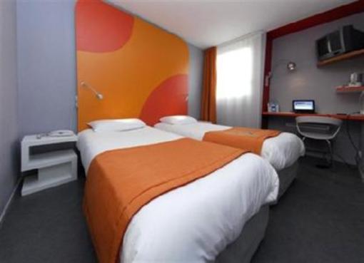 фото отеля Hotel Kyriad Lyon Est Vaulx-en-Velin