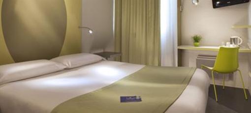фото отеля Hotel Kyriad Lyon Est Vaulx-en-Velin