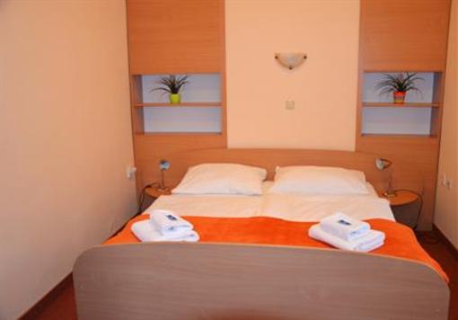 фото отеля Hotel Paradies