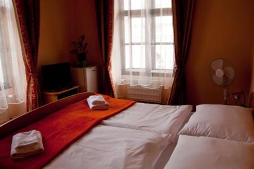 фото отеля Hotel Paradies