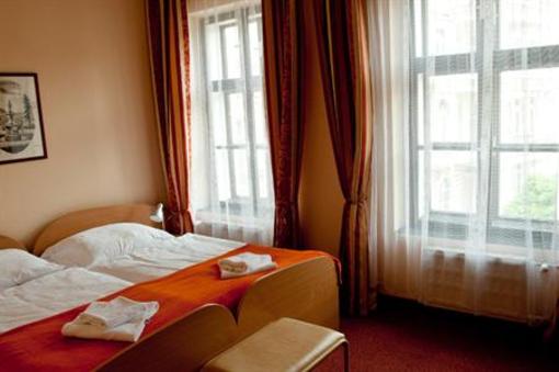 фото отеля Hotel Paradies