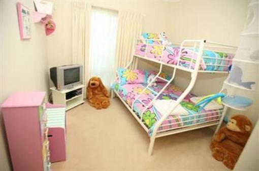 фото отеля Emaroo Riverside Townhouse Mildura