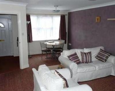 фото отеля Friars Walk Apartments