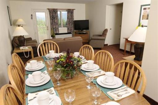 фото отеля Sunday River Grand Summit Hotel Newry