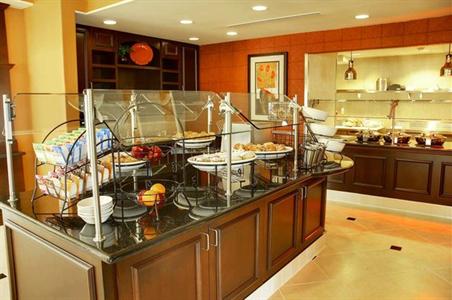 фото отеля Hilton Garden Inn Fontana
