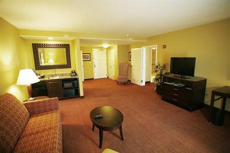 фото отеля Hilton Garden Inn Fontana