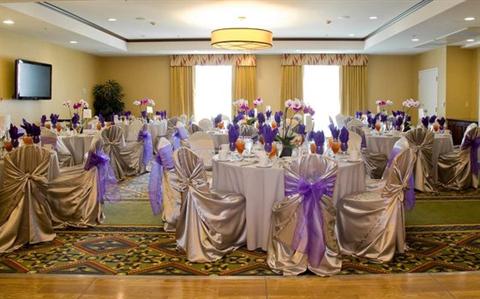 фото отеля Hilton Garden Inn Fontana