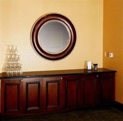 фото отеля Hilton Garden Inn Fontana