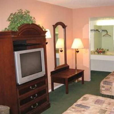 фото отеля Regency Inn Fayetteville