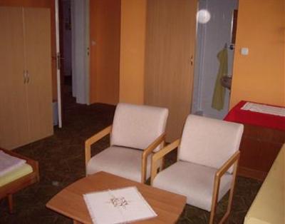 фото отеля Pension Dobroucky