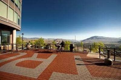 фото отеля Thompson Rivers University Residence Kamloops