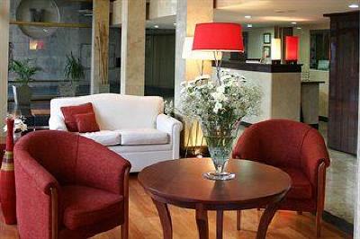 фото отеля Majestic Hotel & Suites
