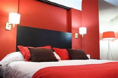 фото отеля Majestic Hotel & Suites