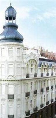 фото отеля Majestic Hotel & Suites