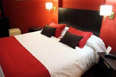 фото отеля Majestic Hotel & Suites