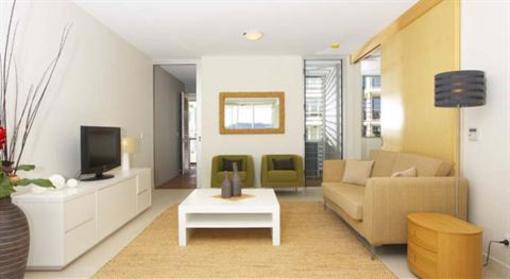 фото отеля Accor Grand Mercure Apartments