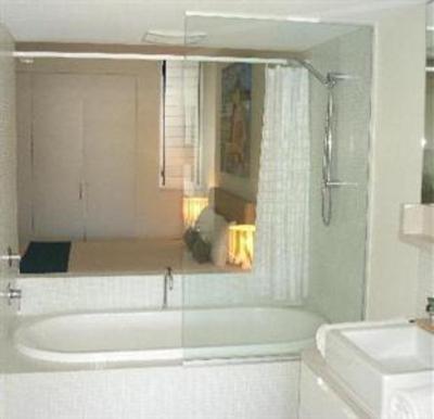 фото отеля Accor Grand Mercure Apartments