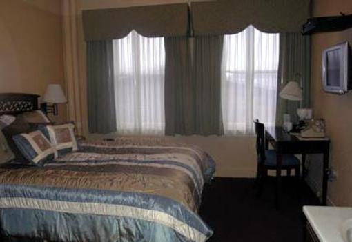 фото отеля Gilmore Hotel